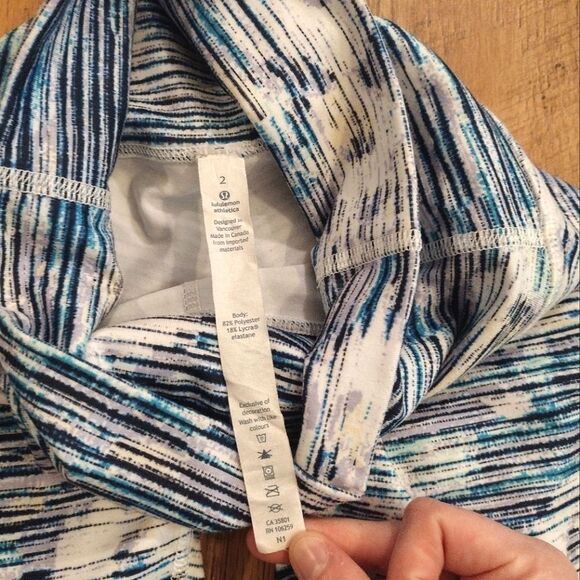 Lululemon Women's Size 2 High Times Blurry Belle Stretchy Multicolor Leggings - Picture 7 of 9